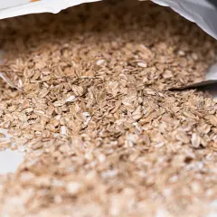 Wsypane płatki owsiane. Czy płatki owsiane a gluten to temat, który Cię interesuje?
