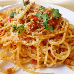 Jak zrobić wegetariańskie spaghetti, które zachwyci smakiem i zdrowiem