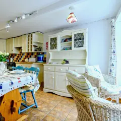 Self catering co to? Poznaj zalety i opcje zakwaterowania