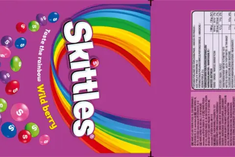 Kolorowe drażetki Skittles Wild Berry. Czy skittles są zdrowe? Z pewnością nie są idealnym wyborem dla dbających o linię, ale smakują wyśmienicie!