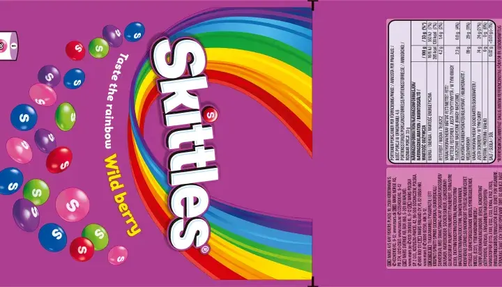 Kolorowe drażetki Skittles Wild Berry. Czy skittles są zdrowe? Z pewnością nie są idealnym wyborem dla dbających o linię, ale smakują wyśmienicie!