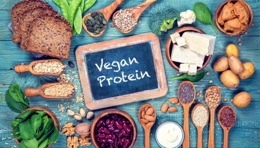 Czego brakuje w diecie wegetariańskiej? Najczęstsze niedobory i jak je uzupełnić