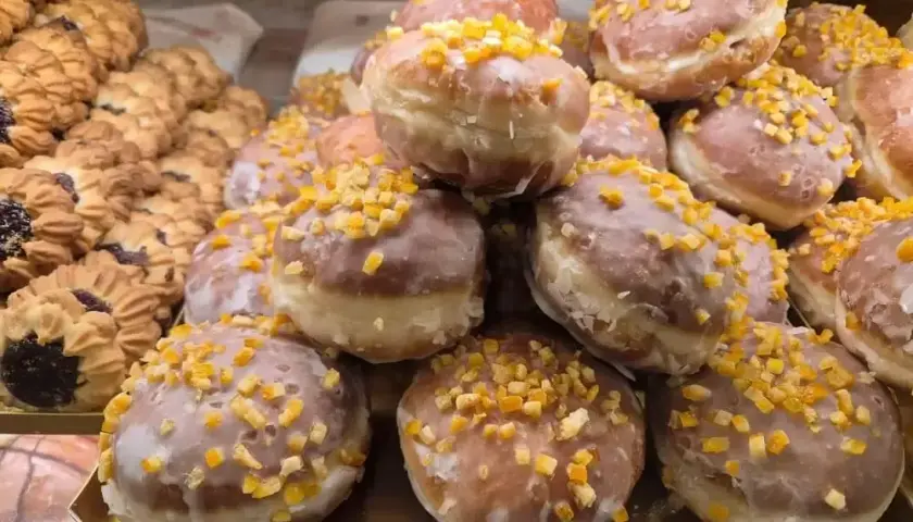 Gdzie kupić wegańskie pączki w Warszawie? Sprawdź najlepsze miejsca