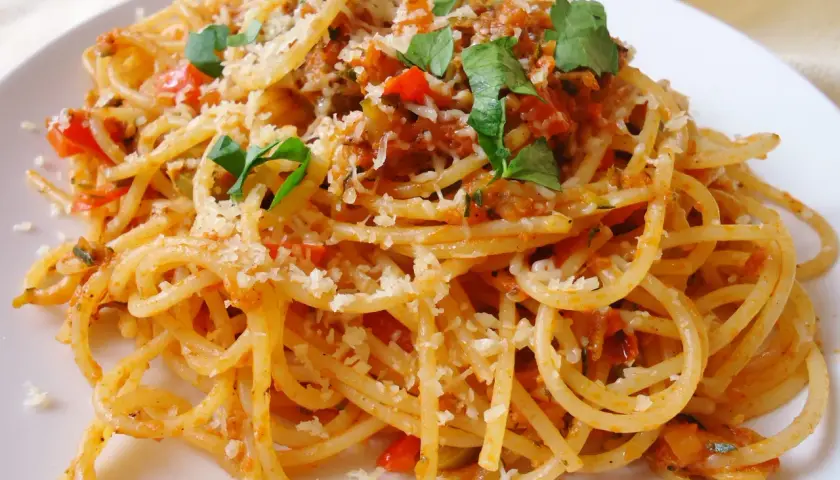 Jak zrobić wegetariańskie spaghetti, które zachwyci smakiem i zdrowiem